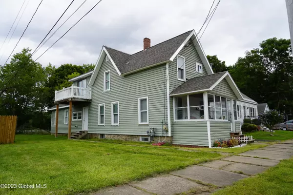 Gloversville, NY 12078,33 Newman Street