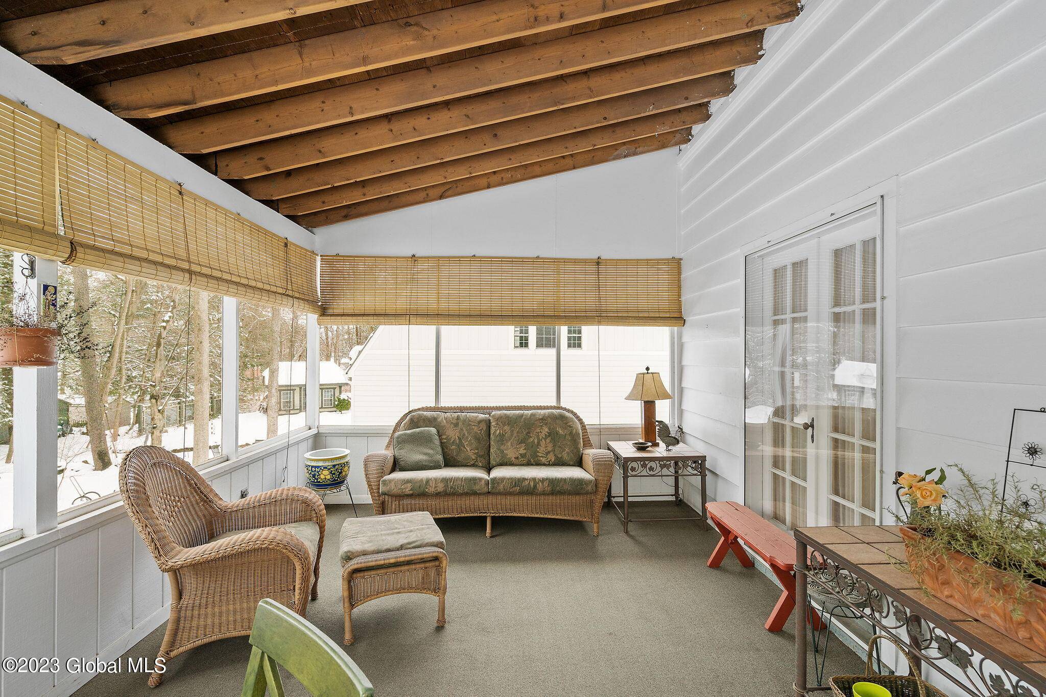 Niskayuna, NY 12309,914 St Davids Lane