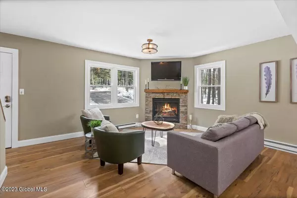 Sand Lake, NY 12153,623 Momrow Road