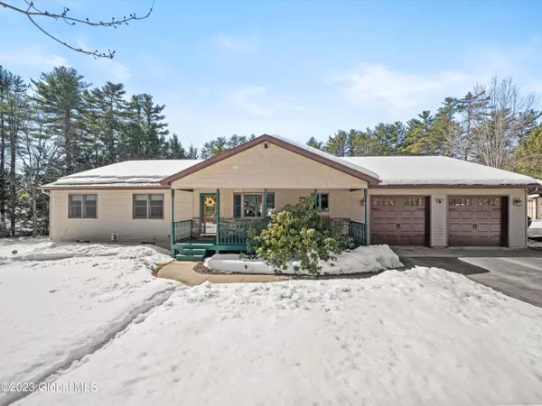 19 Squire Circle, Lake Luzerne, NY 12846