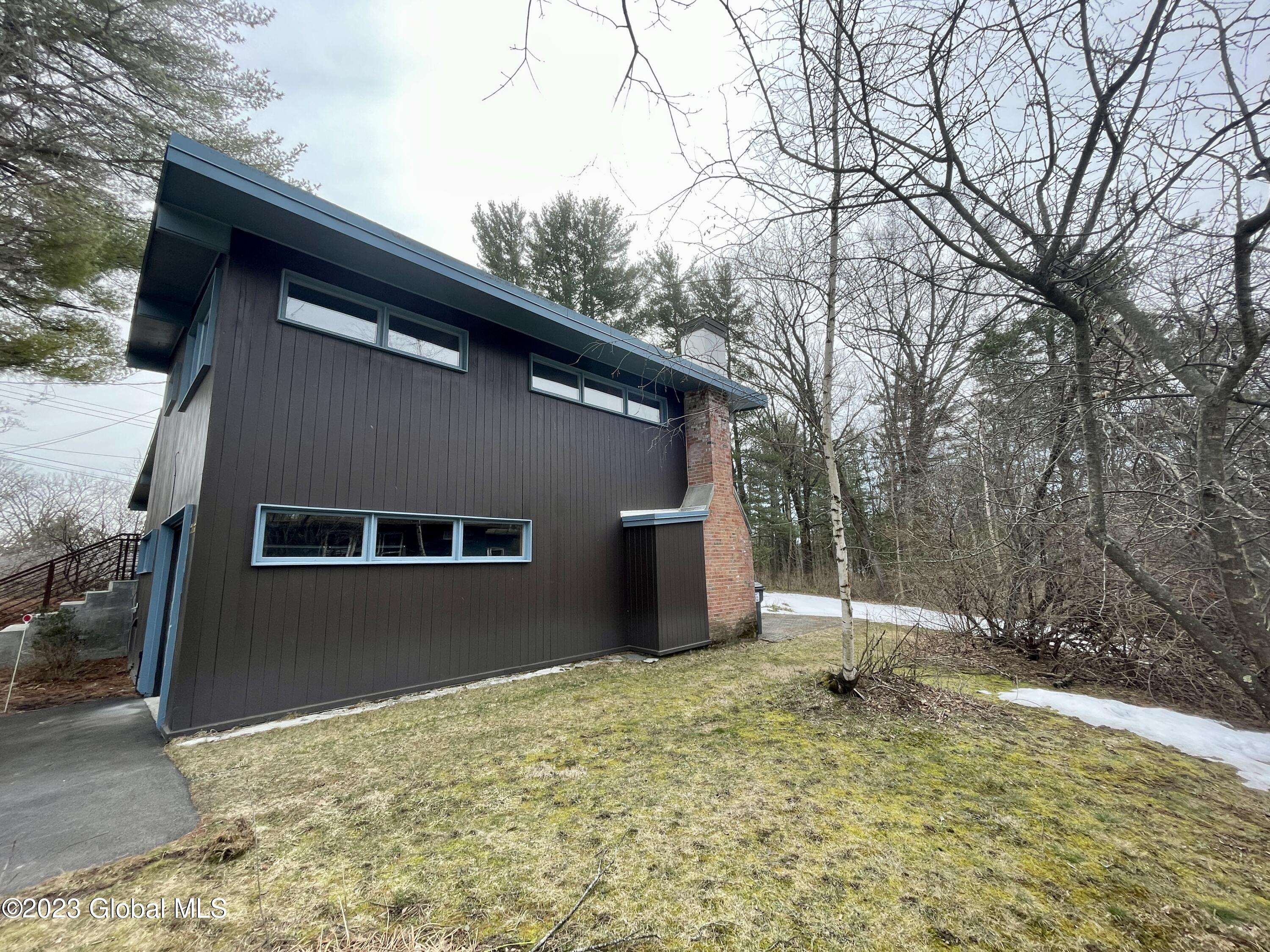 Niskayuna, NY 12309,2142 Appletree Lane