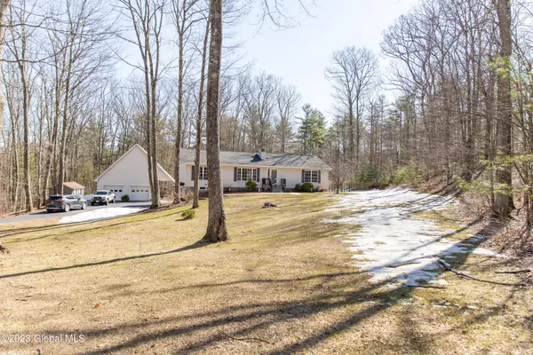 Mayfield, NY 12078,107 Woody Lane