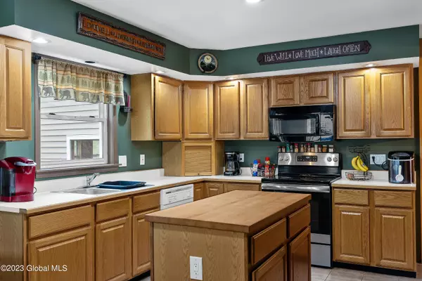 Hartford, NY 12838,419 Gilchrist Hill Road