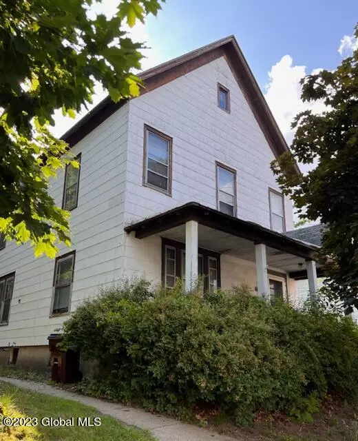 Gloversville, NY 12078,17 Orchard Street