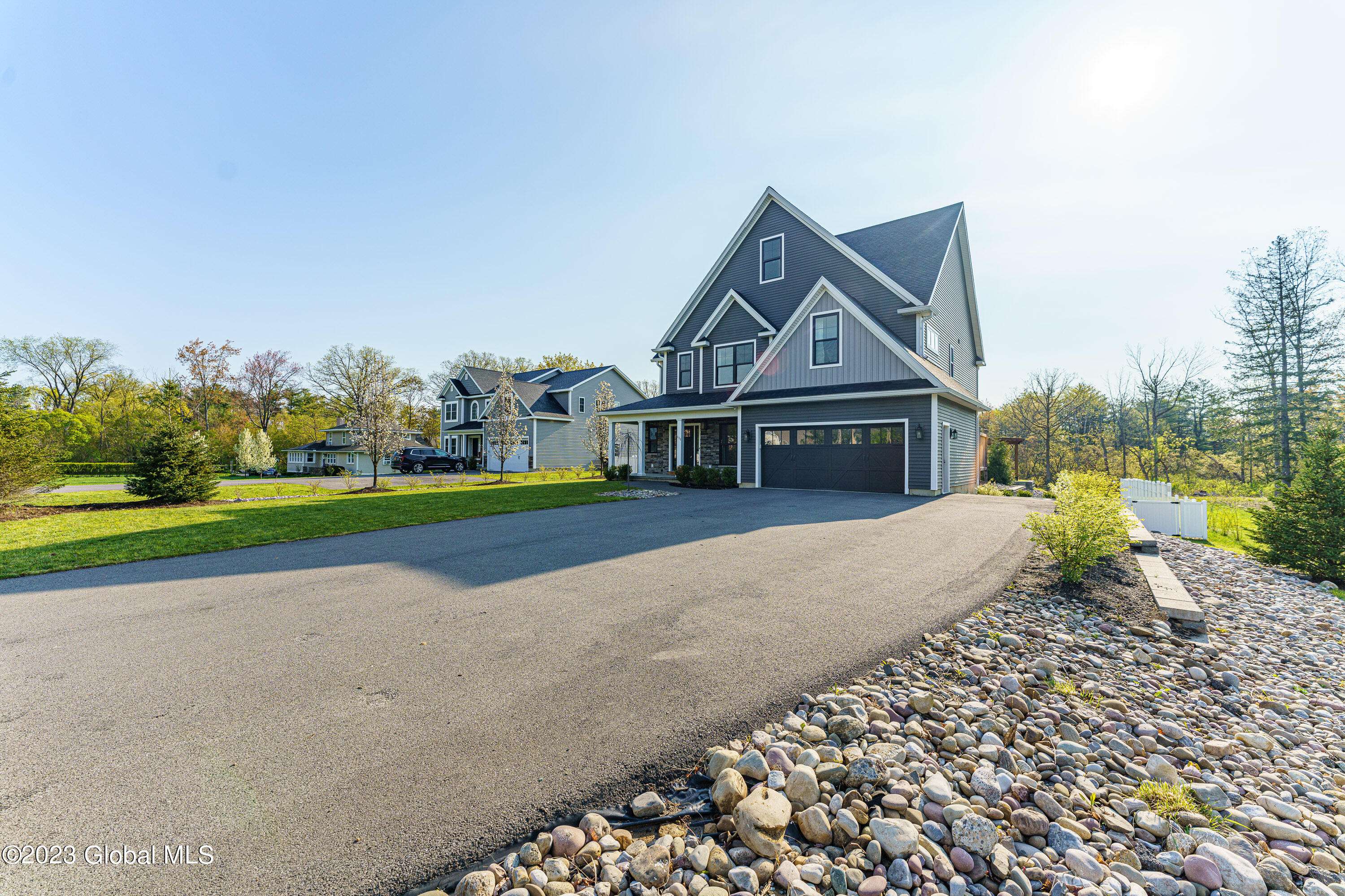 Niskayuna, NY 12309,838 Pearse Road