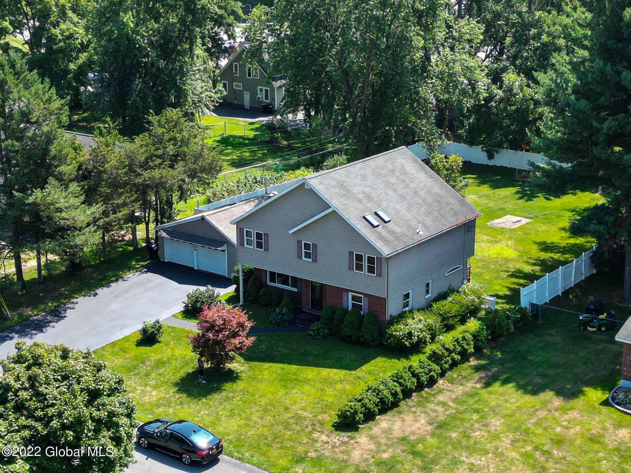 Niskayuna, NY 12309,1 Knolls Road
