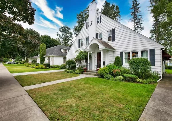 74 Fifth Avenue, Saratoga Springs, Inside, NY 12866