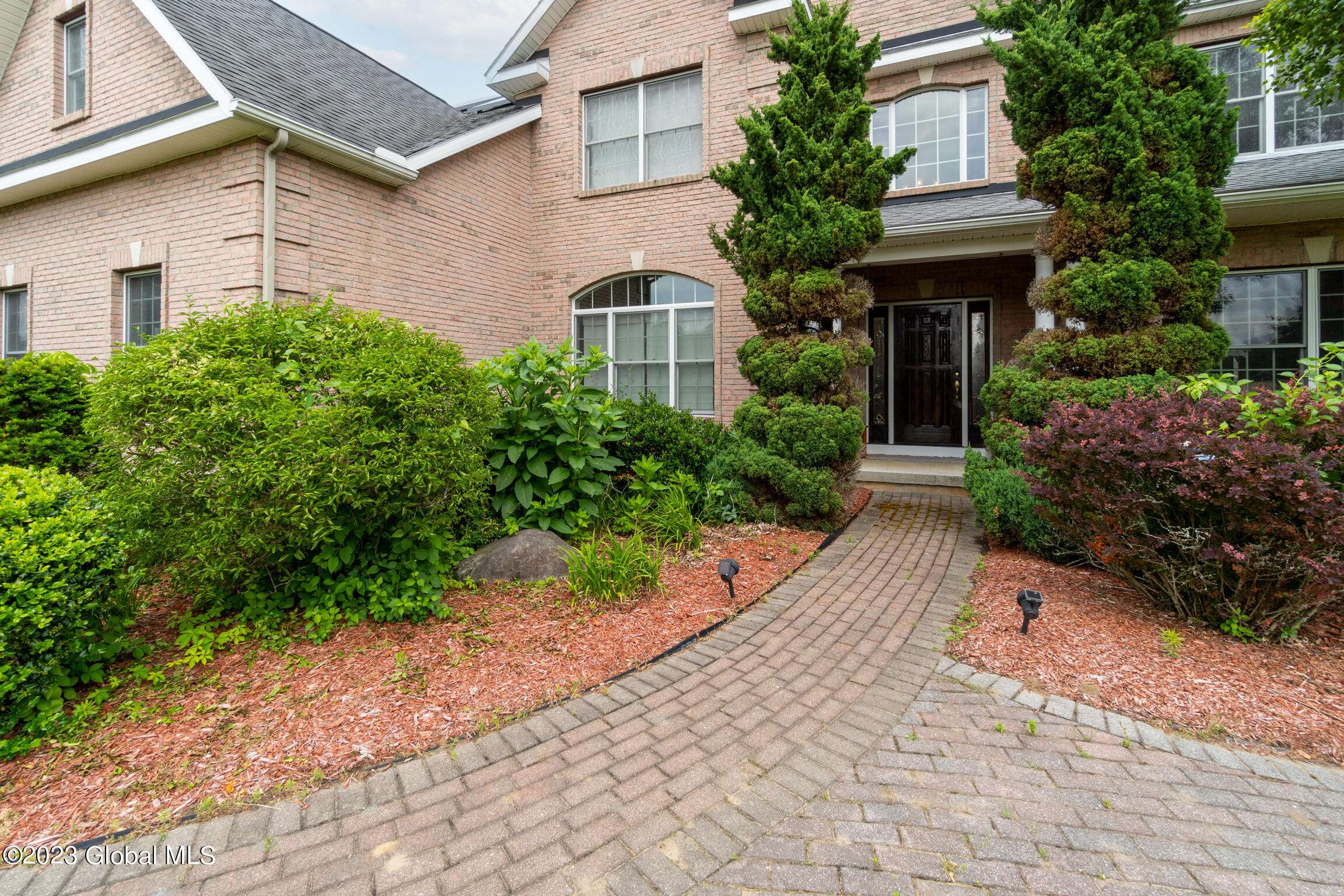 Guilderland, NY 12306,209 Samuel Court