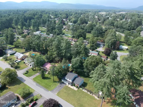 Queensbury, NY 12804,34 Zenas Drive