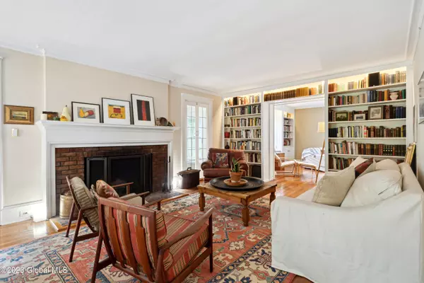 Troy, NY 12180,5 Westover Road