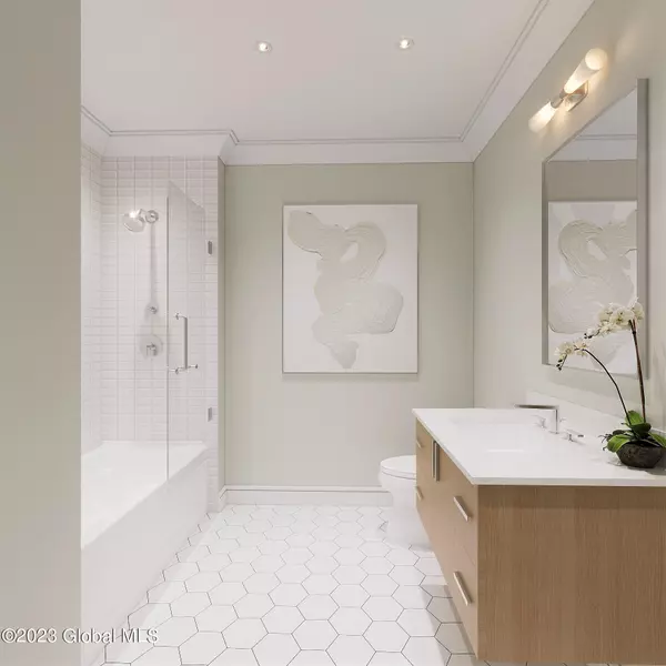 Saratoga Springs, Inside, NY 12866,19 Washington Street #257 E