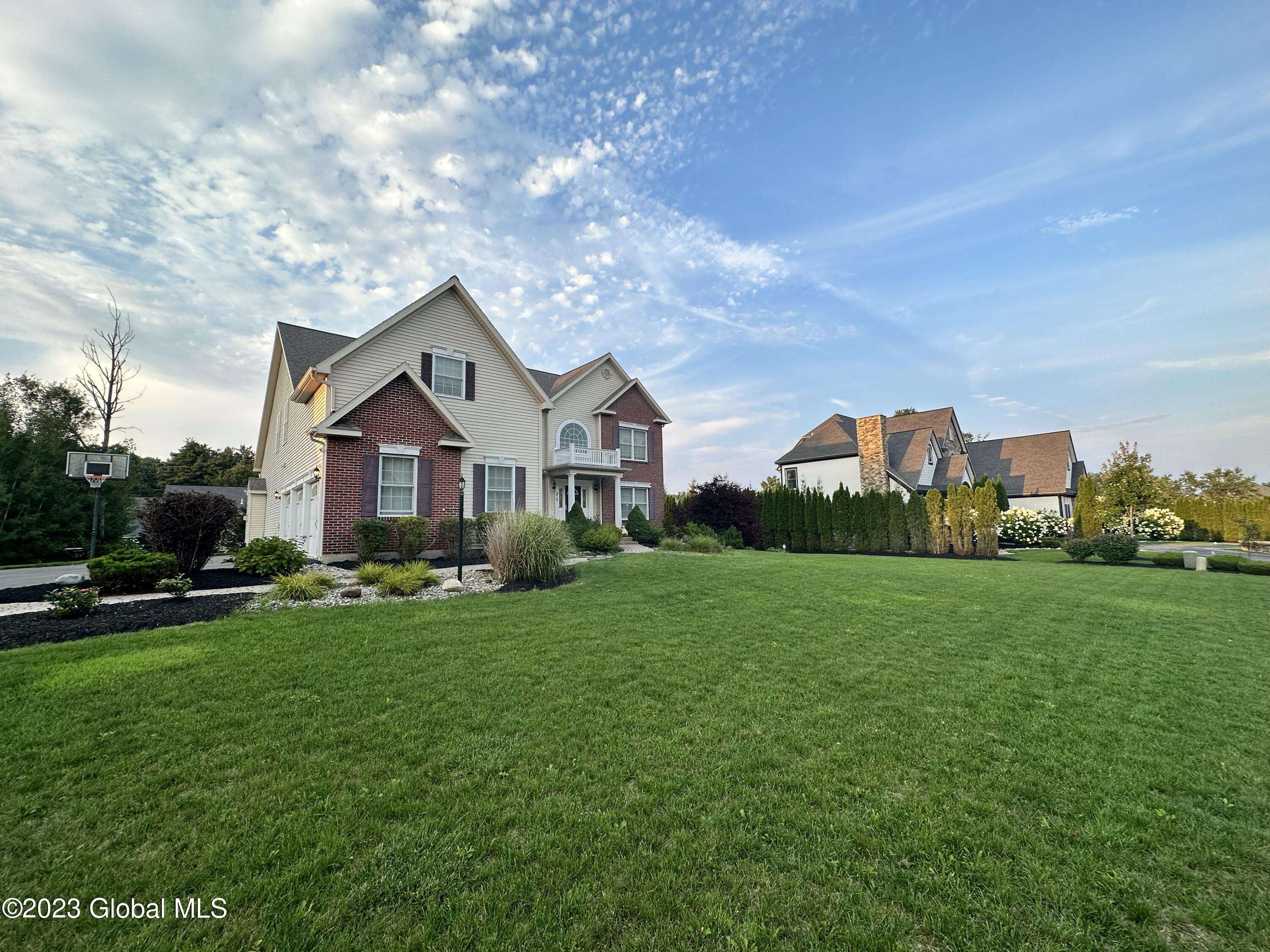 Niskayuna, NY 12309,213 Brittany Place