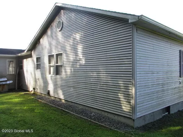 Salem, NY 12865,884 County Route 30