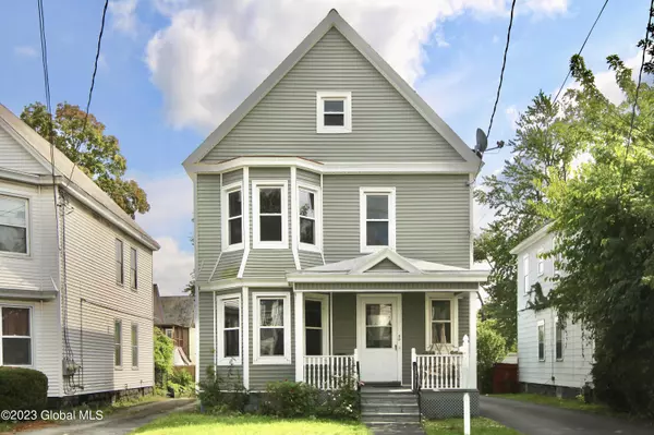 80 N Brandywine Avenue, Schenectady, NY 12307