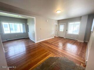 Schenectady, NY 12309,2081 The Plz