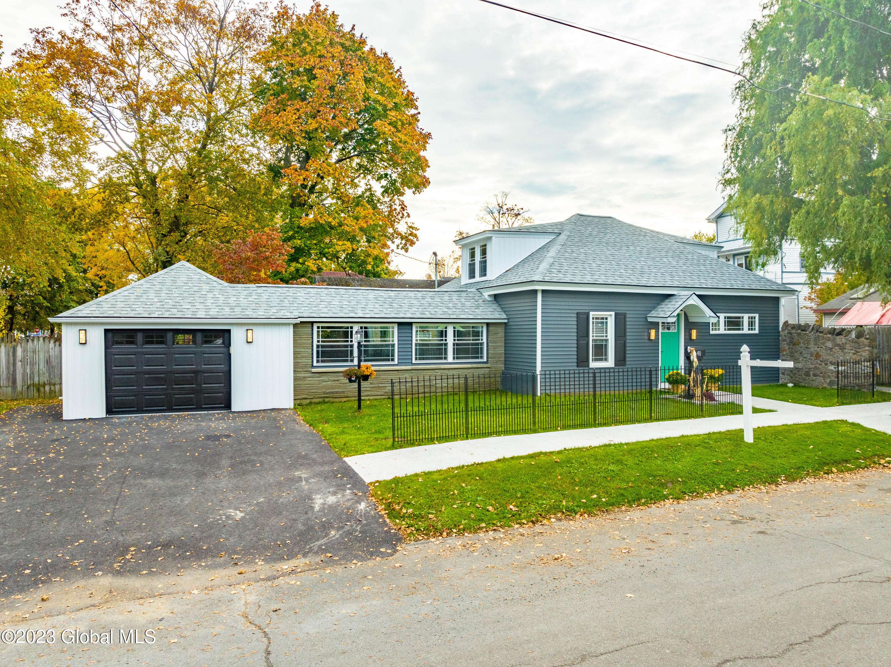 Troy, NY 12182,40 117th Street