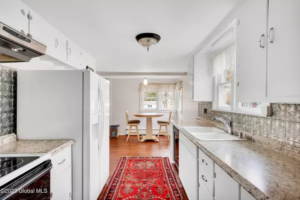 Chatham, NY 12037,35 Houseman Avenue