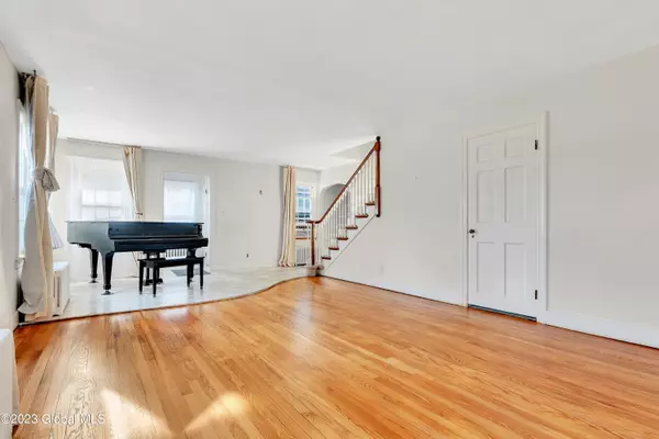 Albany, NY 12203,100 Lenox Avenue