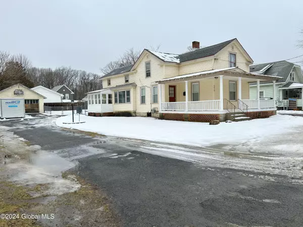 Fort Edward, NY 12839,579 Lower Oak Street