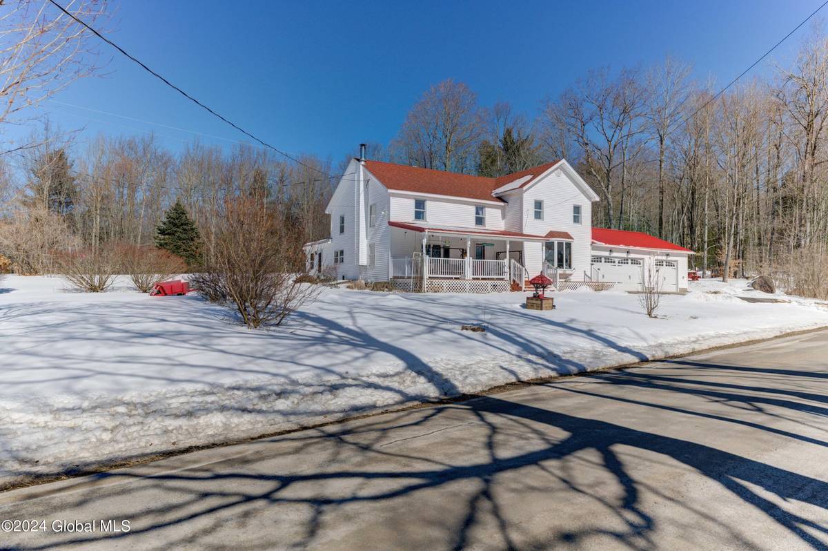 Gloversville, NY 12078,388 Willie Road