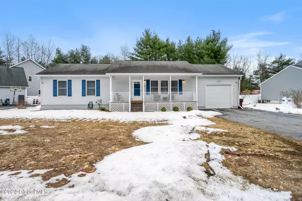 44 James Street, Warrensburg, NY 12885