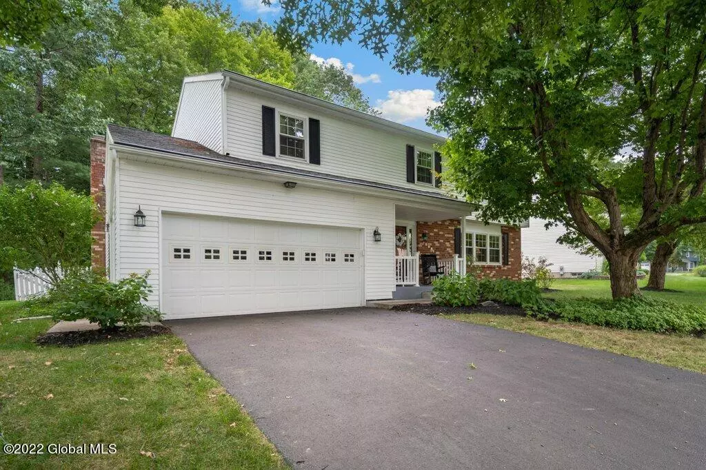 Guilderland, NY 12084,541 Jefferson Court