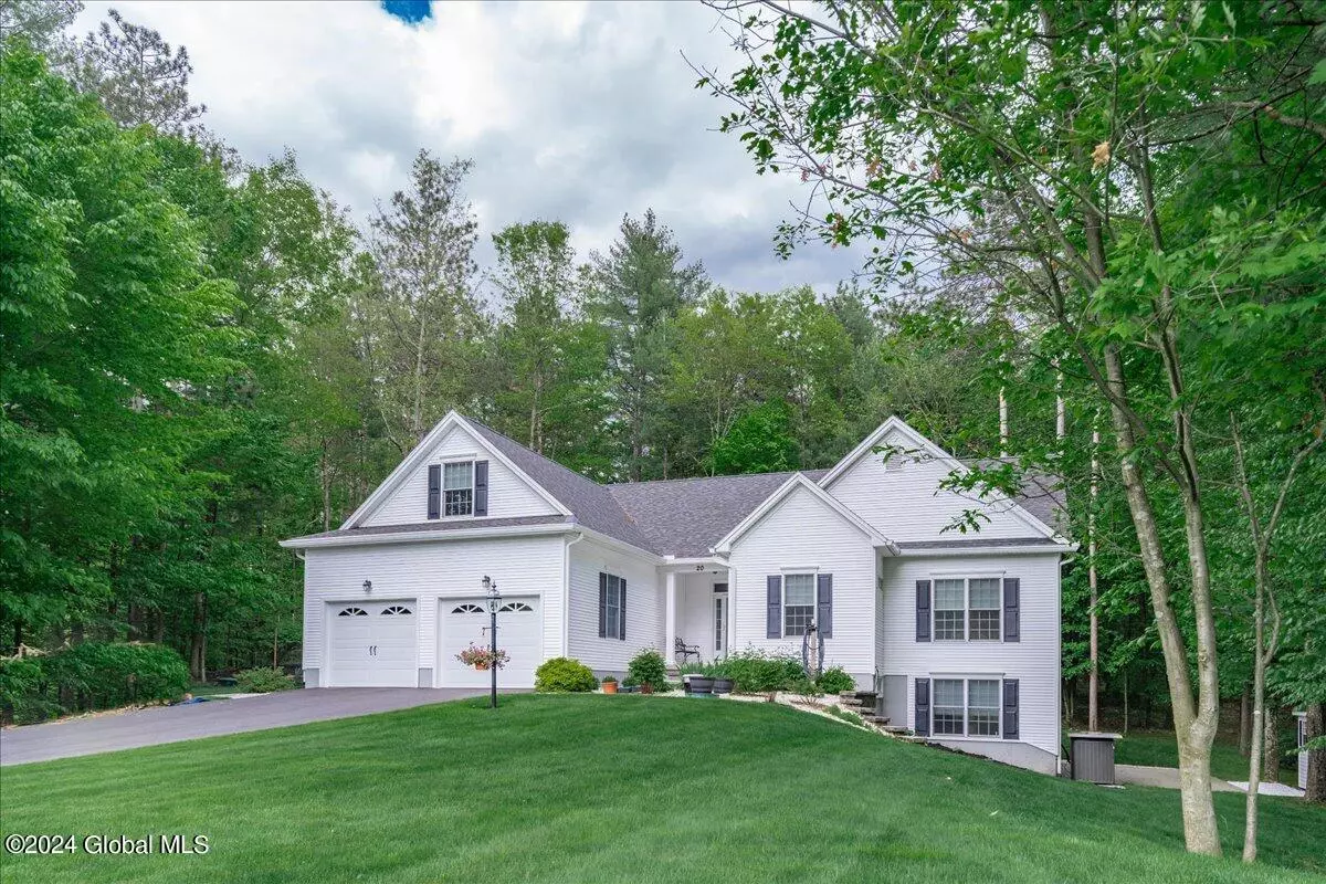 Saratoga, NY 12866,20 Ashleigh Lane