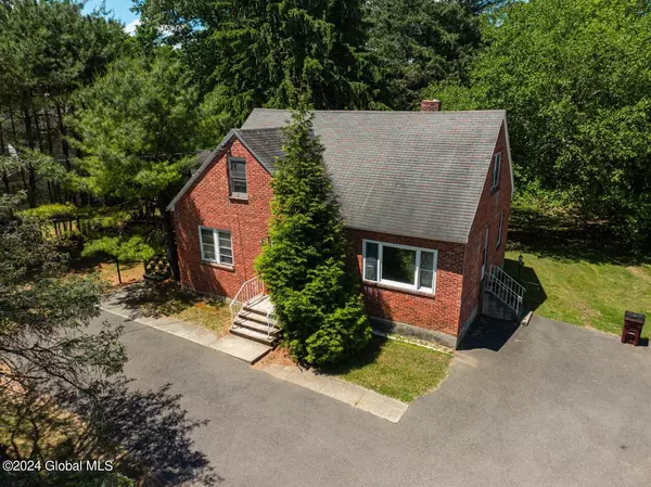 6137 State Farm Road, Guilderland, NY 12084