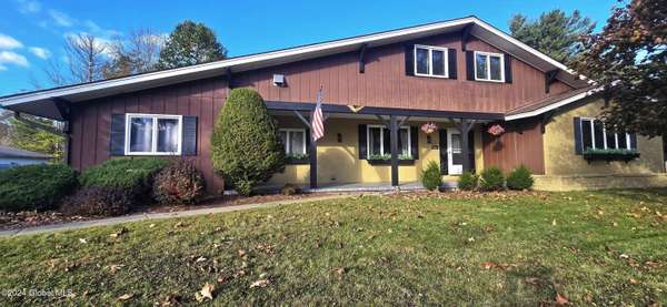 10 Heather Lane, Johnstown, NY 12078