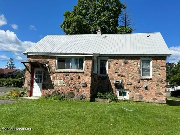 Ravena, NY 12143,8 N Clement Avenue