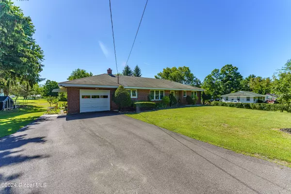 Brunswick, NY 12180,450 Moonlawn Road