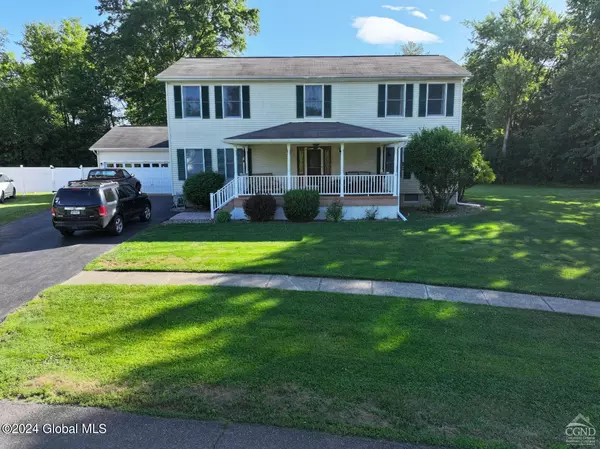 Coxsackie Village, NY 12051,7 Greenwood Drive