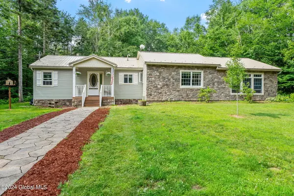 26 Wood Road, Berlin, NY 12153