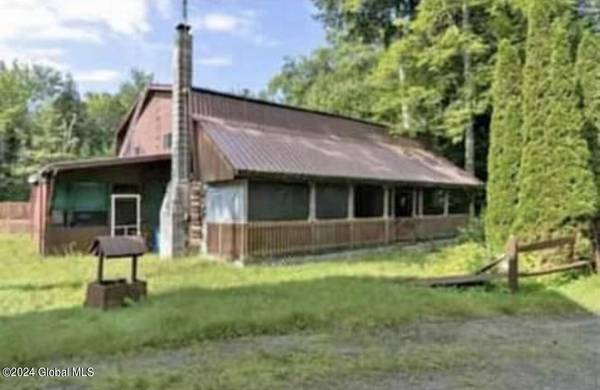 721 S Shore Road E Road, Caroga, NY 12032