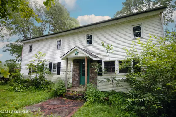 Wilton, NY 12831,11 Nichols Road