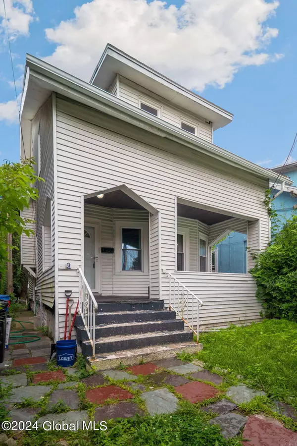 2 Albion Avenue, Albany, NY 12209