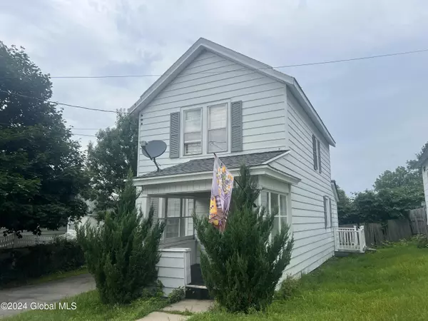 Gloversville, NY 12078,3 Hawk Street