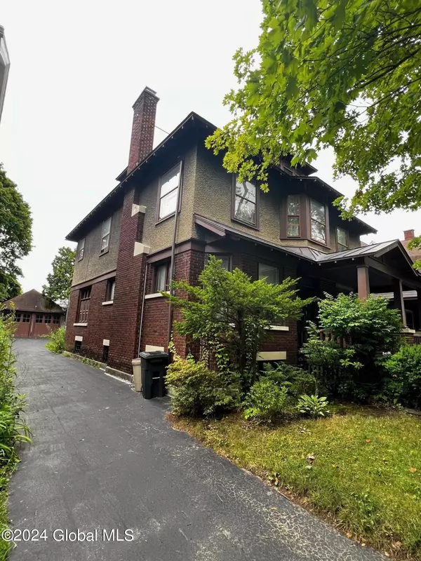 7 Morris Avenue, Schenectady, NY 12308