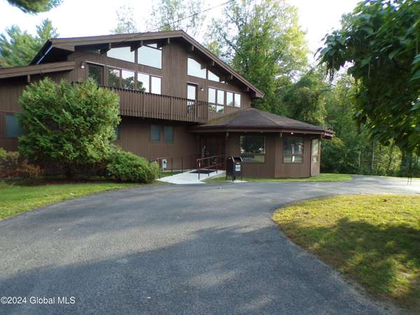 1446 State Route 9, Moreau, NY 12828