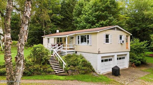 1887 Hoffman Road, Schroon Lake, NY 12870