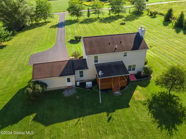 Carlisle, NY 12043,309 Crommie Road