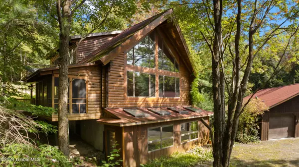 Maryland, NY 12155,135 Sparrowhawk Lake Road
