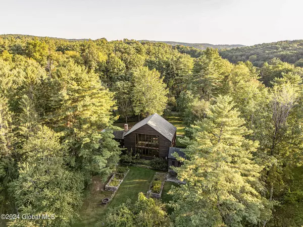 1039 County Route 13, Chatham, NY 12136
