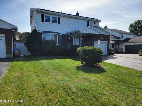 99 Rose Court, Albany, NY 12209