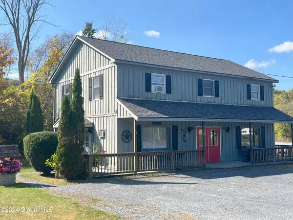 2885 State Route 22, Cambridge, NY 12816