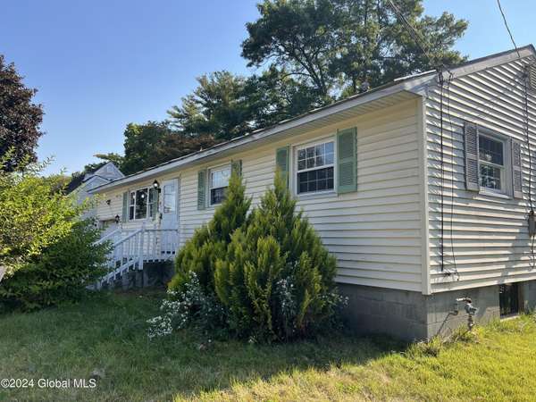 Colonie, NY 12205,63 Fuller Terrace