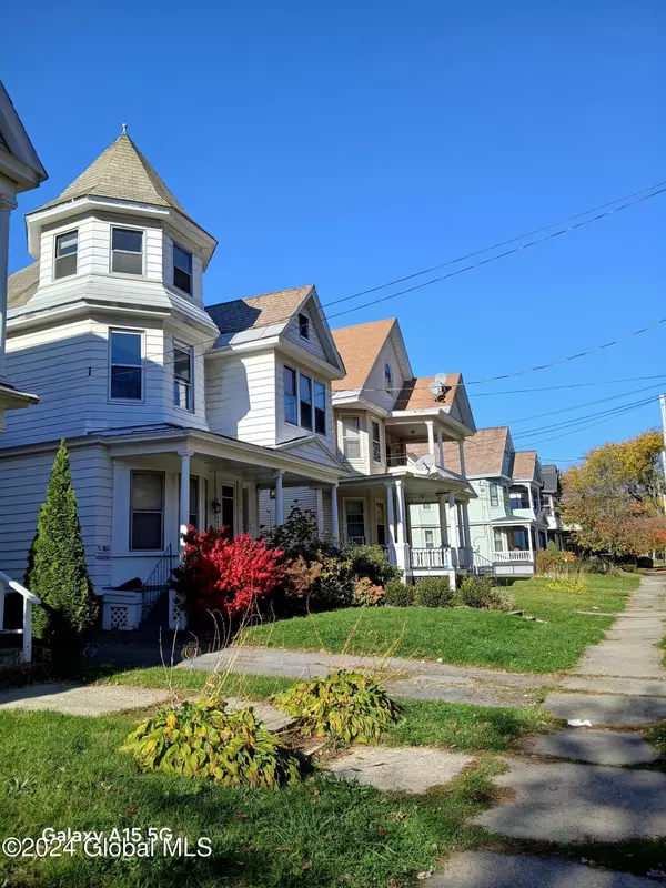 Schenectady, NY 12308,1046 Park Avenue