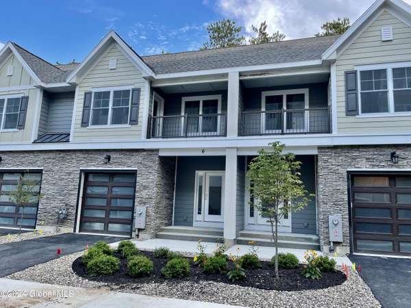 40 Landon Lane, Malta, NY 12020