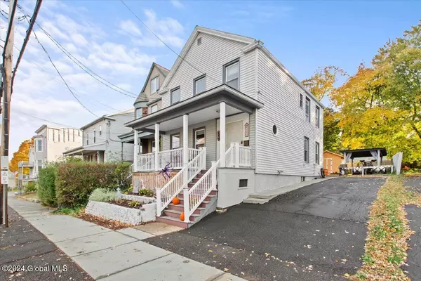 550 East Street, Rensselaer, NY 12144