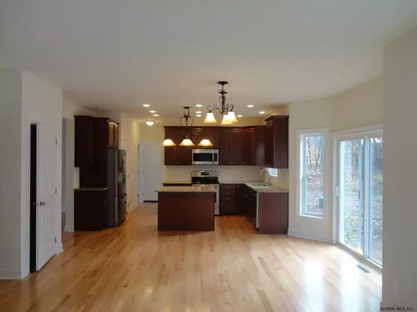 Schodack, NY 12033,2 Strawberry Fields Drive